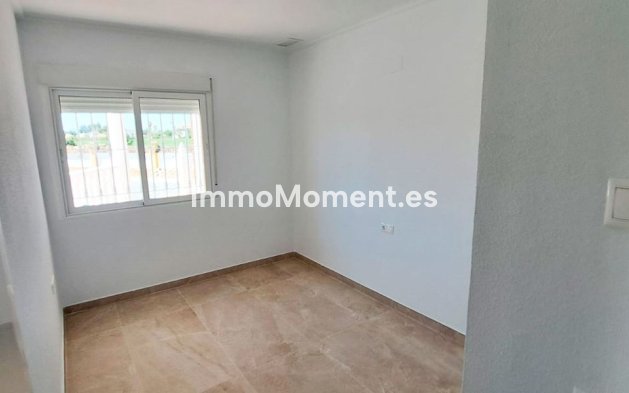 Bestaande woning - Vrijstaande villa - Catral - Catral Centro