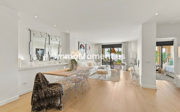 Reventa - Apartamento - Benahavís - Benahavís Centro