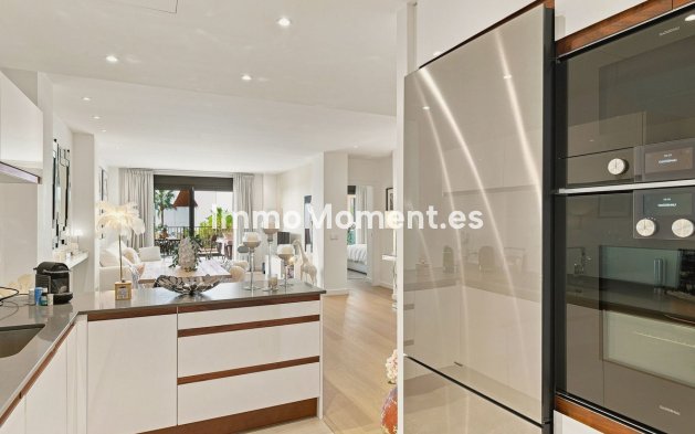 Reventa - Apartamento - Benahavís - Benahavís Centro