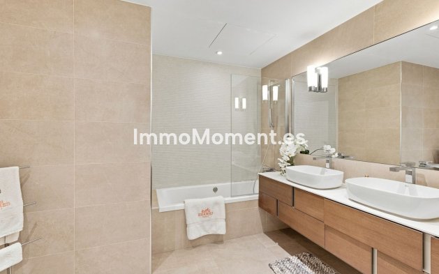 Reventa - Apartamento - Benahavís - Benahavís Centro