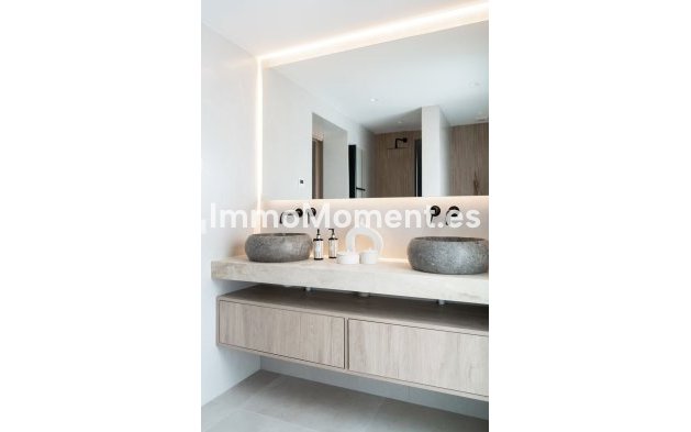 Reventa - Apartamento - Marbella - Nueva Andalucía