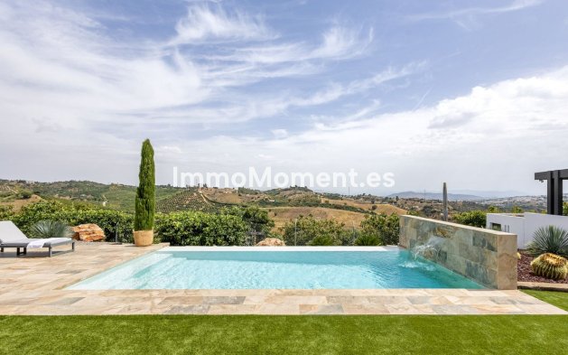 Resale - Country house - Inland  - Alhaurín el Grande Centro