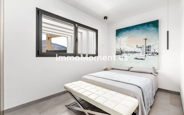 Resale - Country house - Inland  - Alhaurín el Grande Centro