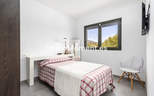 Resale - Country house - Inland  - Alhaurín el Grande Centro