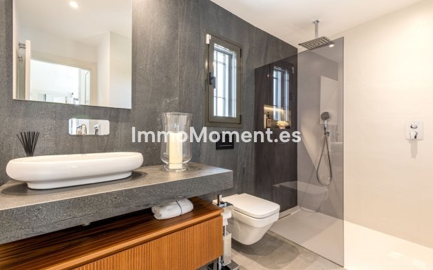 Resale - Country house - Inland  - Alhaurín el Grande Centro