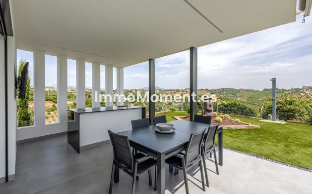 Resale - Country house - Inland  - Alhaurín el Grande Centro