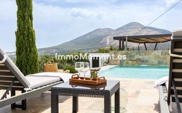 Resale - Country house - Inland  - Alhaurín el Grande Centro