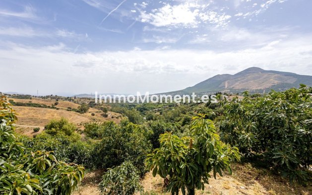 Resale - Country house - Inland  - Alhaurín el Grande Centro