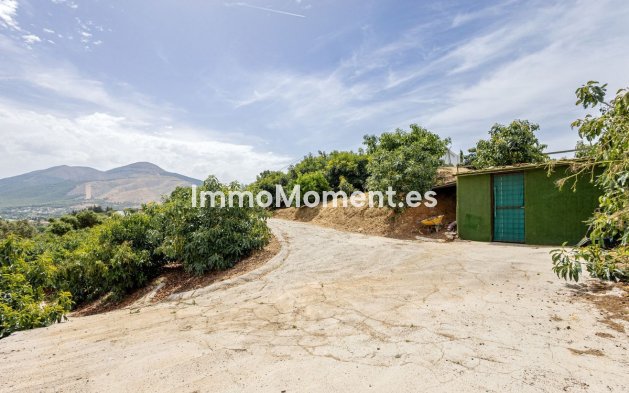 Resale - Country house - Inland  - Alhaurín el Grande Centro
