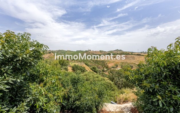 Resale - Country house - Inland  - Alhaurín el Grande Centro