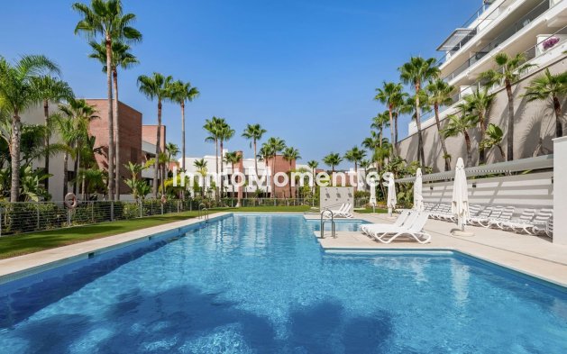 Reventa - Apartamento - Benahavís - Benahavís Centro