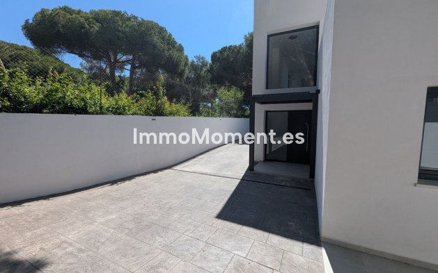 Wiederverkauf - Freistehende Villa - Marbella - Cabopino