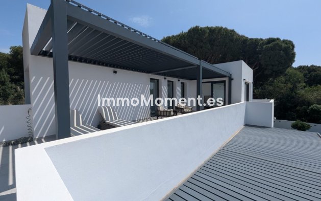 Wiederverkauf - Freistehende Villa - Marbella - Cabopino