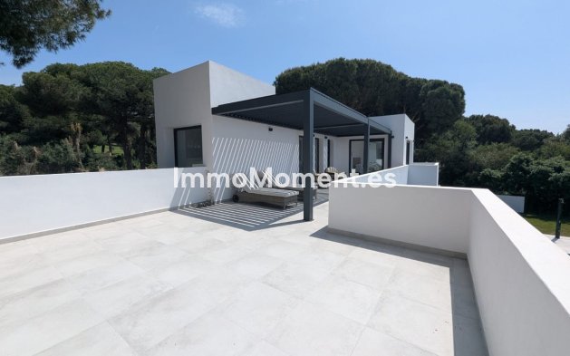 Wiederverkauf - Freistehende Villa - Marbella - Cabopino