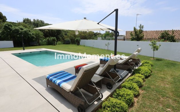 Wiederverkauf - Freistehende Villa - Marbella - Cabopino