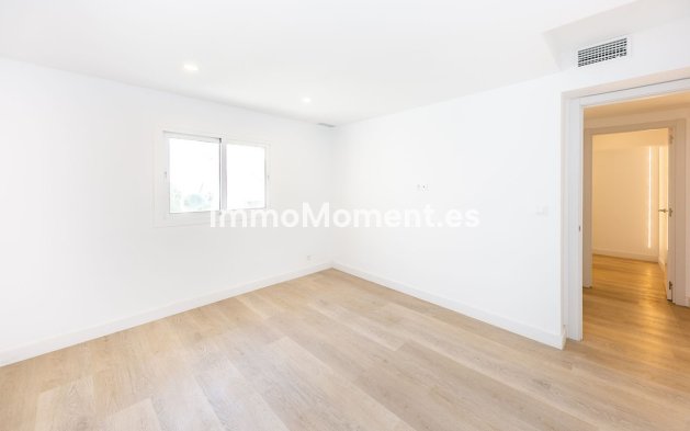 Reventa - Villa independiente - Fuengirola - Fuengirola Centro