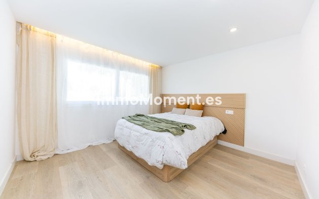 Reventa - Villa independiente - Fuengirola - Fuengirola Centro