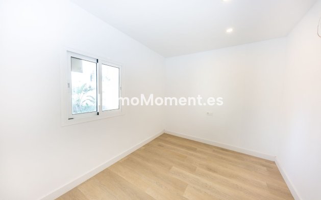 Reventa - Villa independiente - Fuengirola - Fuengirola Centro