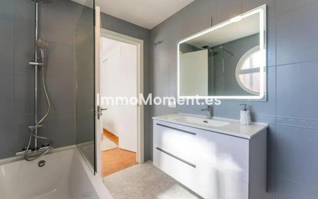 Bestaande woning - Vrijstaande villa - Marbella - Cabopino