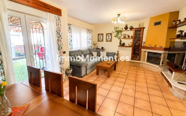 Resale - Townhouse - Inland  - Alhaurín de la Torre