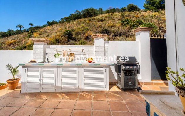 Bestaande woning - Vrijstaande villa - Marbella - Nueva Andalucía