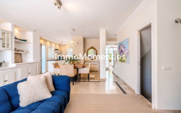 Bestaande woning - Vrijstaande villa - Marbella - Nueva Andalucía