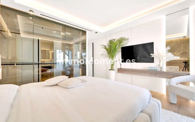 Reventa - Apartamento - Marbella - Nagüeles