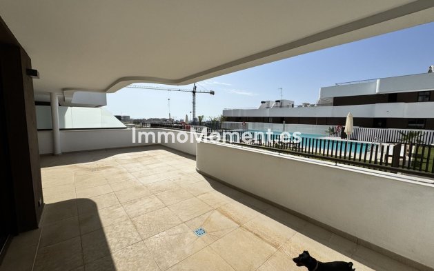 Wiederverkauf - Wohnung - Estepona  - Estepona Centro