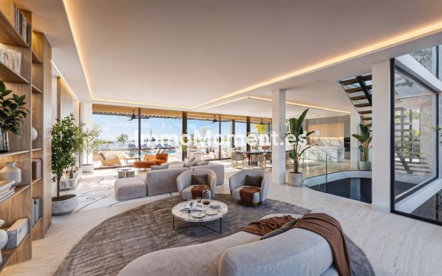Resale - Detached villa - Estepona - Estepona Centro