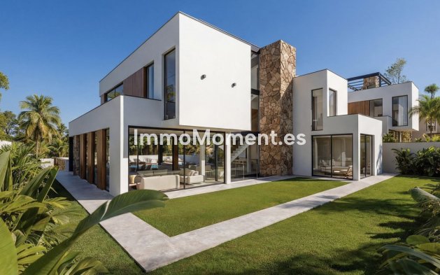 Resale - Detached villa - Estepona - Estepona Centro