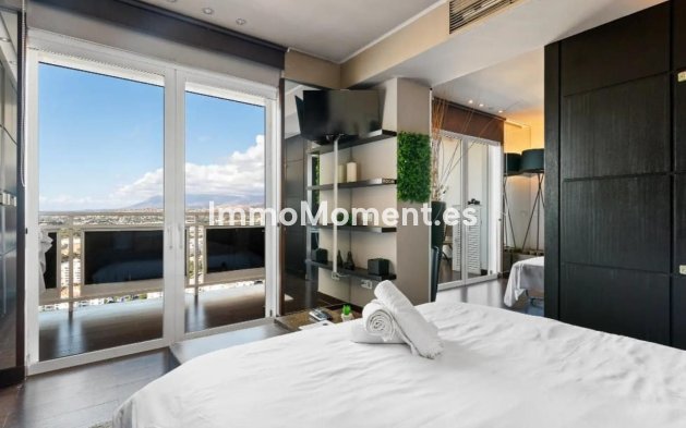 Resale - Apartment - Marbella - Marbella Centro