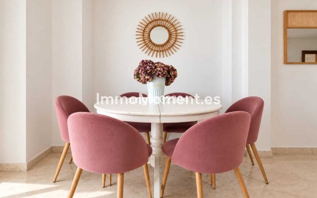 Resale - Apartment - Benahavís - Benahavís Centro