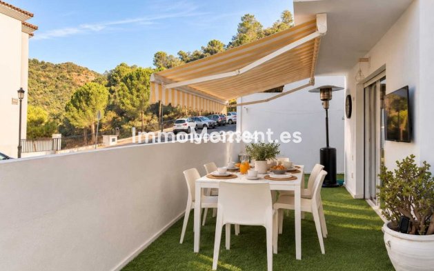 Resale - Apartment - Benahavís - Benahavís Centro