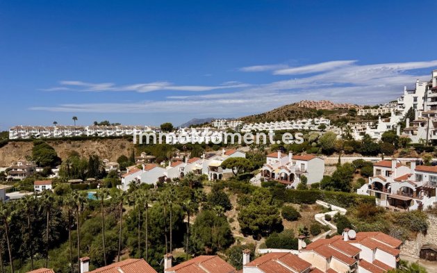 Resale - Apartment - Mijas Costa - Calahonda