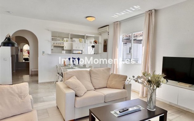 Resale - Apartment - Mijas Costa - Calahonda