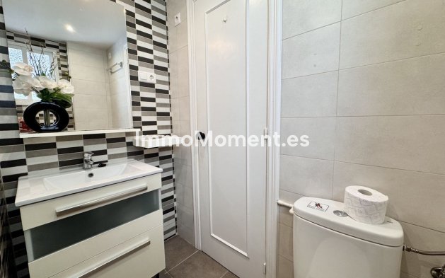 Resale - Apartment - Mijas Costa - Calahonda