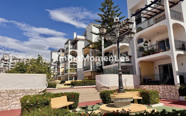 Resale - Apartment - Mijas Costa - Calahonda