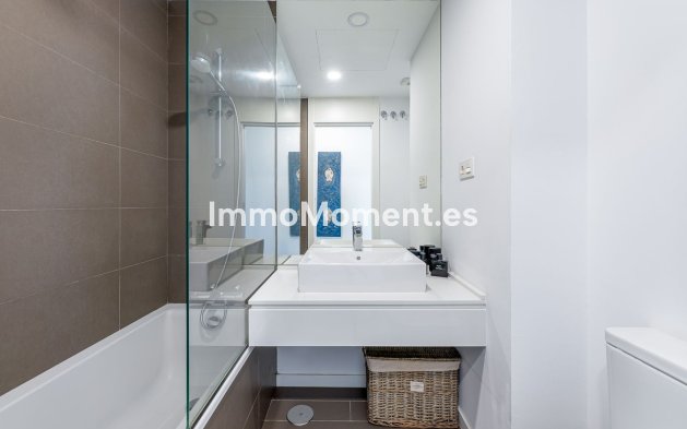 Bestaande woning - Appartement - Estepona  - Cancelada