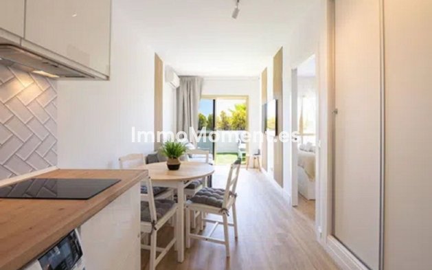 Reventa - Apartamento - Marbella - Elviria