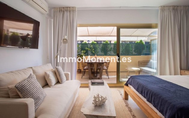 Reventa - Apartamento - Marbella - Elviria