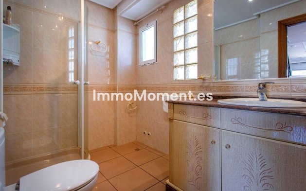 Bestaande woning - Vrijstaande villa - Torrevieja - Torrevieja Centro