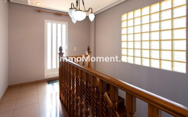 Bestaande woning - Vrijstaande villa - Torrevieja - Torrevieja Centro