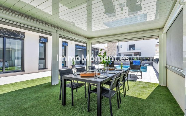 Reventa - Villa independiente - Torrevieja - Torrevieja Centro
