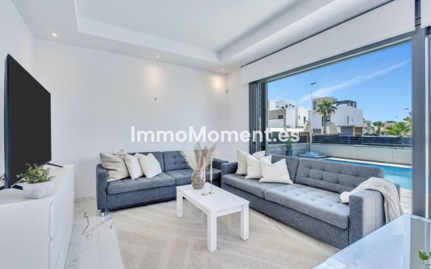 Reventa - Villa independiente - Torrevieja - Torrevieja Centro