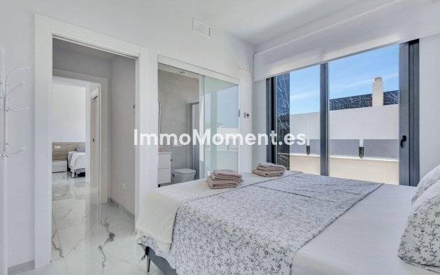 Reventa - Villa independiente - Torrevieja - Torrevieja Centro