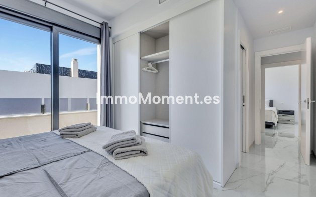 Reventa - Villa independiente - Torrevieja - Torrevieja Centro