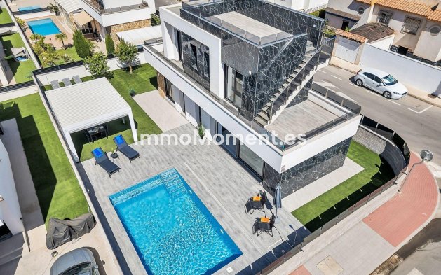 Reventa - Villa independiente - Torrevieja - Torrevieja Centro