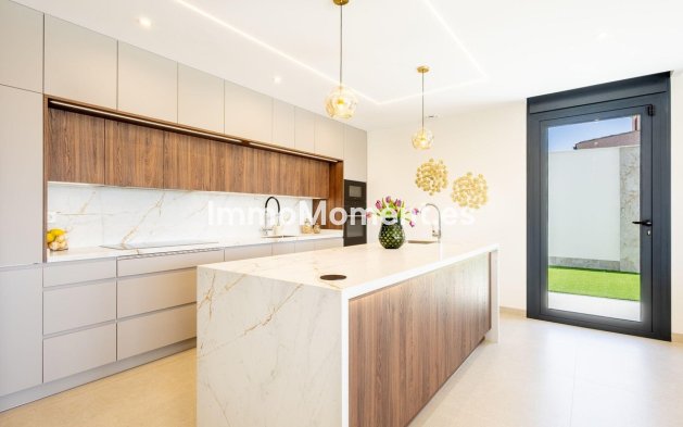 Reventa - Villa independiente - Torrevieja - Torrevieja Centro
