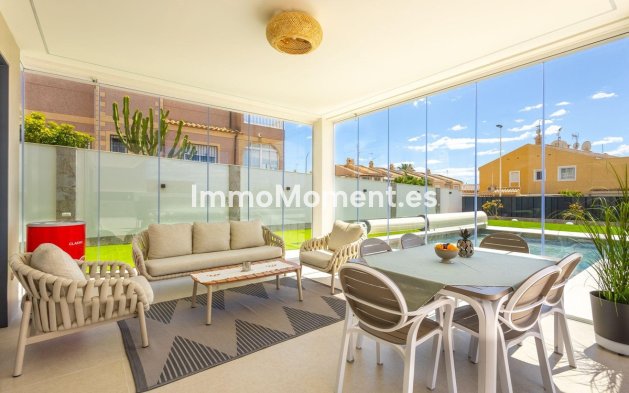 Reventa - Villa independiente - Torrevieja - Torrevieja Centro