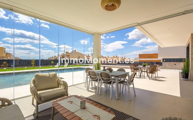 Reventa - Villa independiente - Torrevieja - Torrevieja Centro